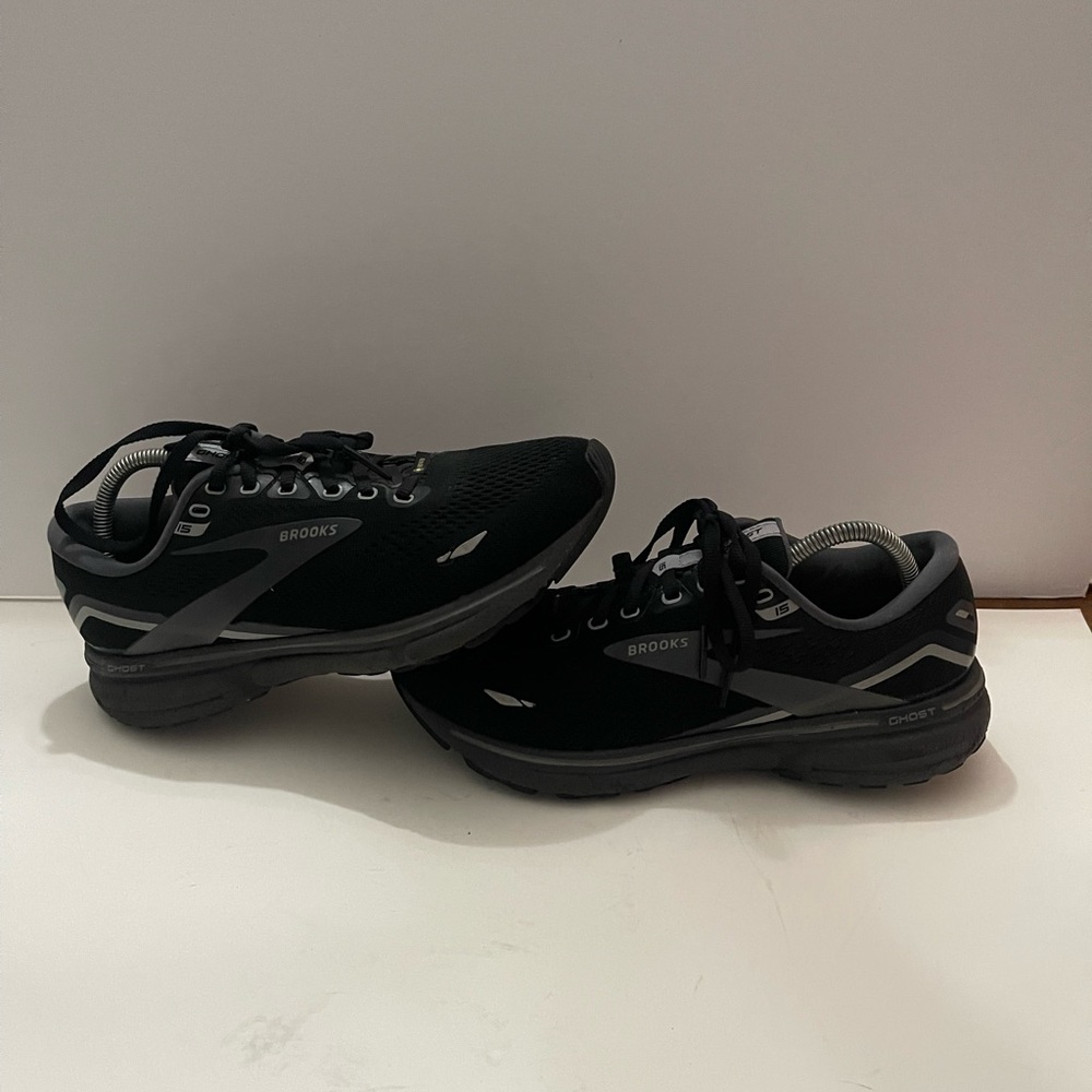 Brooks Ghost 15 GTX Womens Size 9 Black Athletic Running Walking Shoes Sneakers
